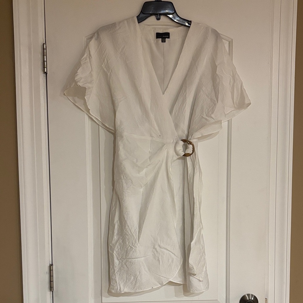 Lucy Paris White Lined Wrap Dress with Elegant Detail XS